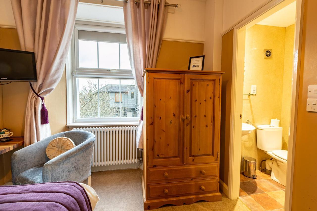 Holly Lodge Guest House With Free Off Site Health Club Windermere Exteriér fotografie